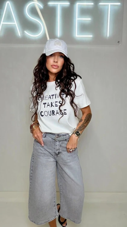 T-SHIRT-PREMIUM-Z-HAFTOWANYM-NAPISEM-GRAFIT-BASTET-SMIETANKOWY-2.jpeg