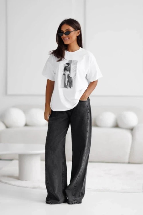 T-SHIRT-Z-NADRUKIEM-3D-MADAME-SUE-BIALY-3.webp