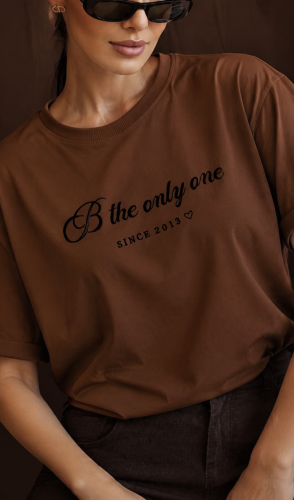 T-SHIRT-Z-WYSZYWANYM-NAPISEM-BY-O-LA-LA-KORZENNY.jpeg