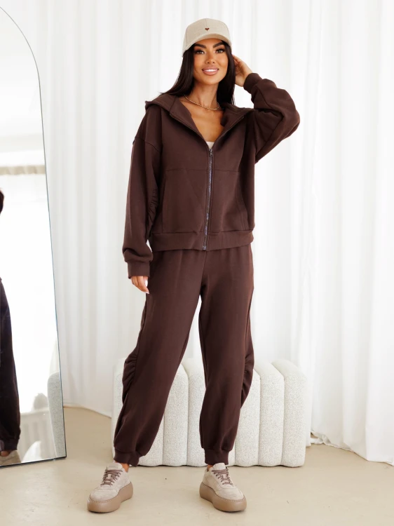 KOMPLET-DRESOWY-BLUZA-Z-KAPTUREM-NA-ZAMEK-BY-O-LA-LA-ESPRESSO-CZEKOLADA-BRAZOWY-2.jpeg