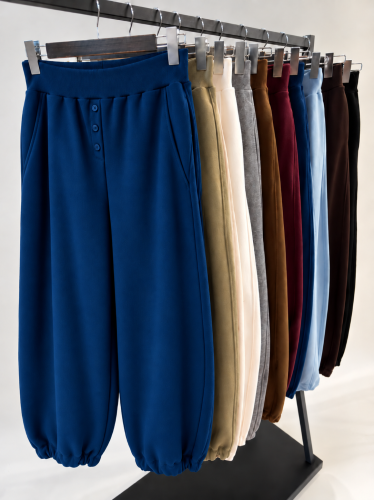 spodnie-dresowe-z-guziczkami-by-ol-al-la-NAVY-BLUE-NIEBIESKIE-DENIM-2.png
