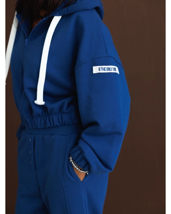 bluza-na-zamek-rozpinana-z-kapturem-z-naszywka-by-o-la-la-navy-blue-niebieska-denim-4.jpg