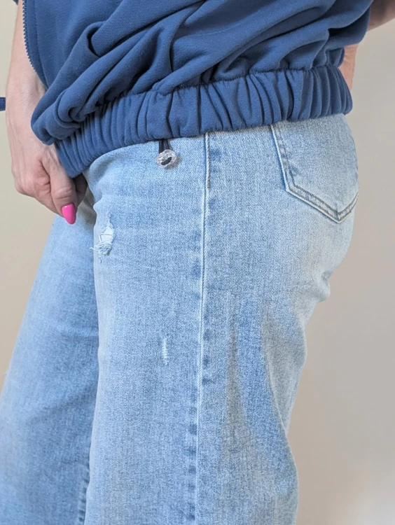 bluza-rozpinana-z-kapturem-by-o-la-la denim-2.jpeg