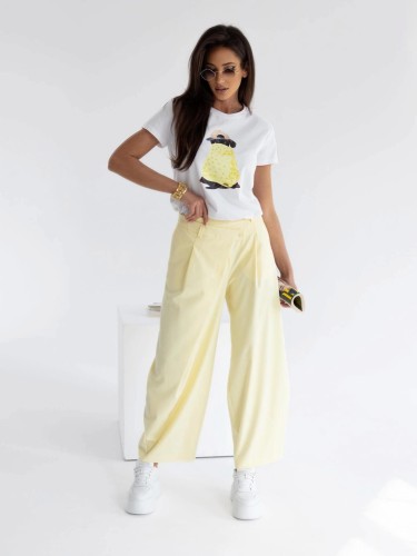 t-shirt-bialy-z-pieskiem-by-o-la-la-sun-shine-1.jpeg