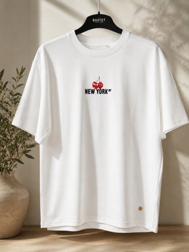 T-SHIRT-NEW-YORK-BIALY-Z-WISIENKAMI-3.jpeg